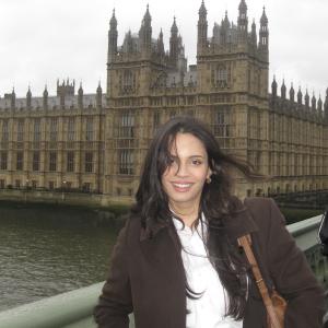 Laura Lopez Headshot