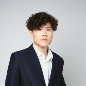 Pattapee Chamnankit Headshot