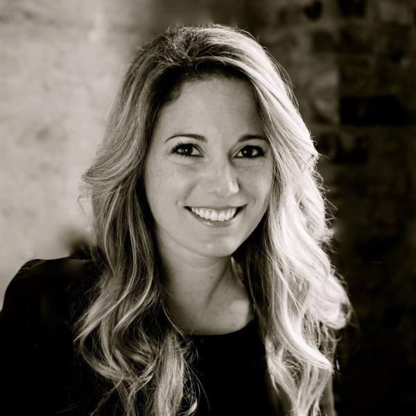Headshot of Courtney Spence