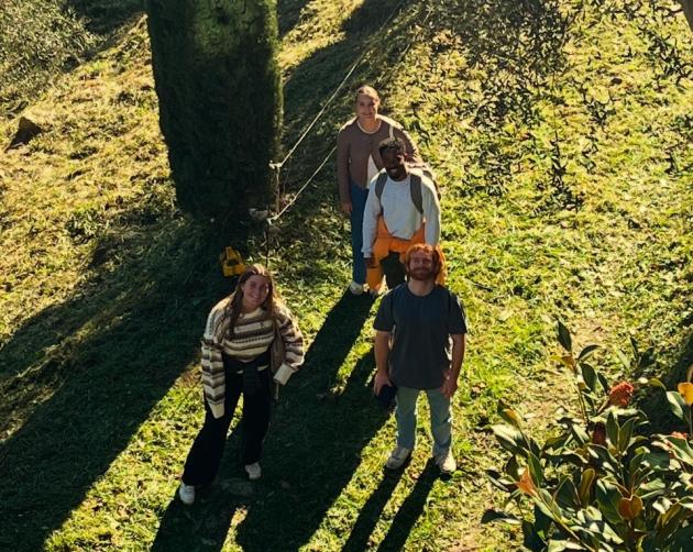 IES ABROAD NICE•  4 students in nature 