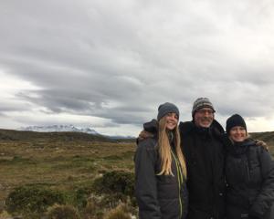traveling_in_ushuaia_argentina_with_my_parents-500