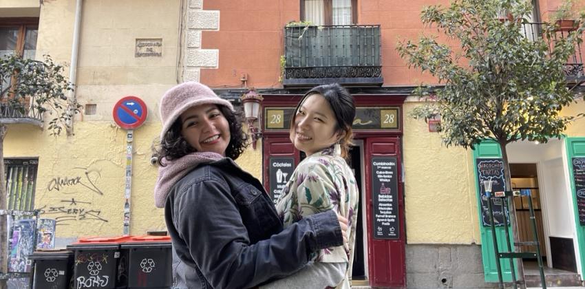 Correspondent photo of 2 women in Madrid 