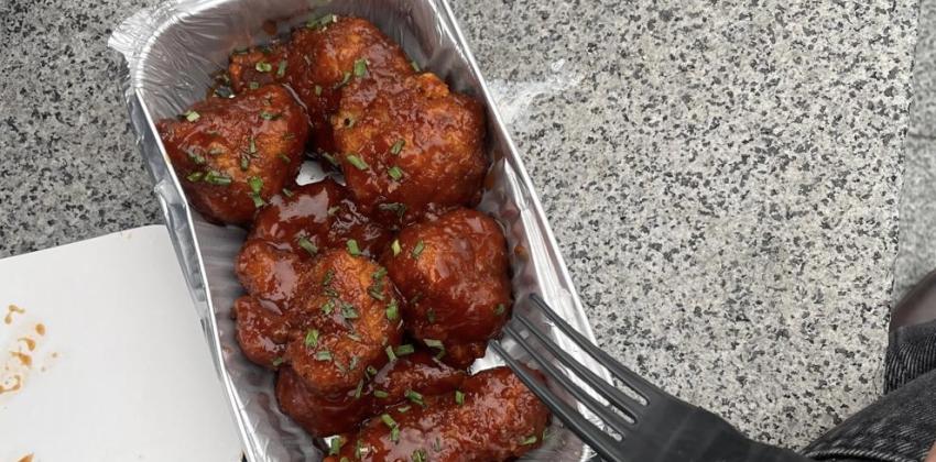Cauliflower wings